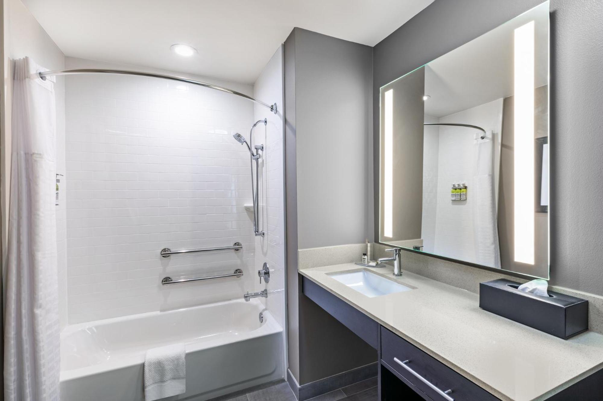 Staybridge Suites - Houston Iah Airport East By Ihg Humble Exterior photo